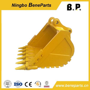 Catpillar 315 graafmachine emmer als rots