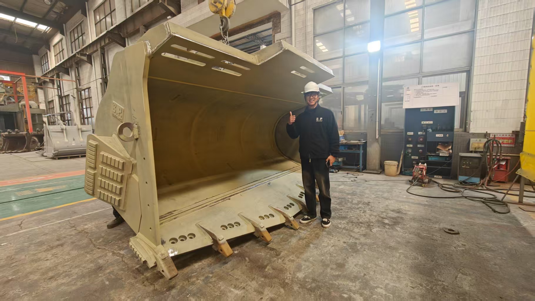 CAT988H 6.4M³ HEAVY DUITY EMMIGE BUIK IS KLAAR
