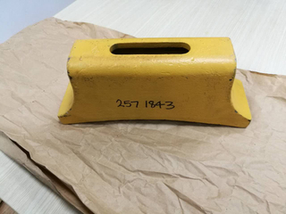 257-1843 Cat 320 mm Verdwastwielpuntbasis voor 825 825G II 825H 825G 825K